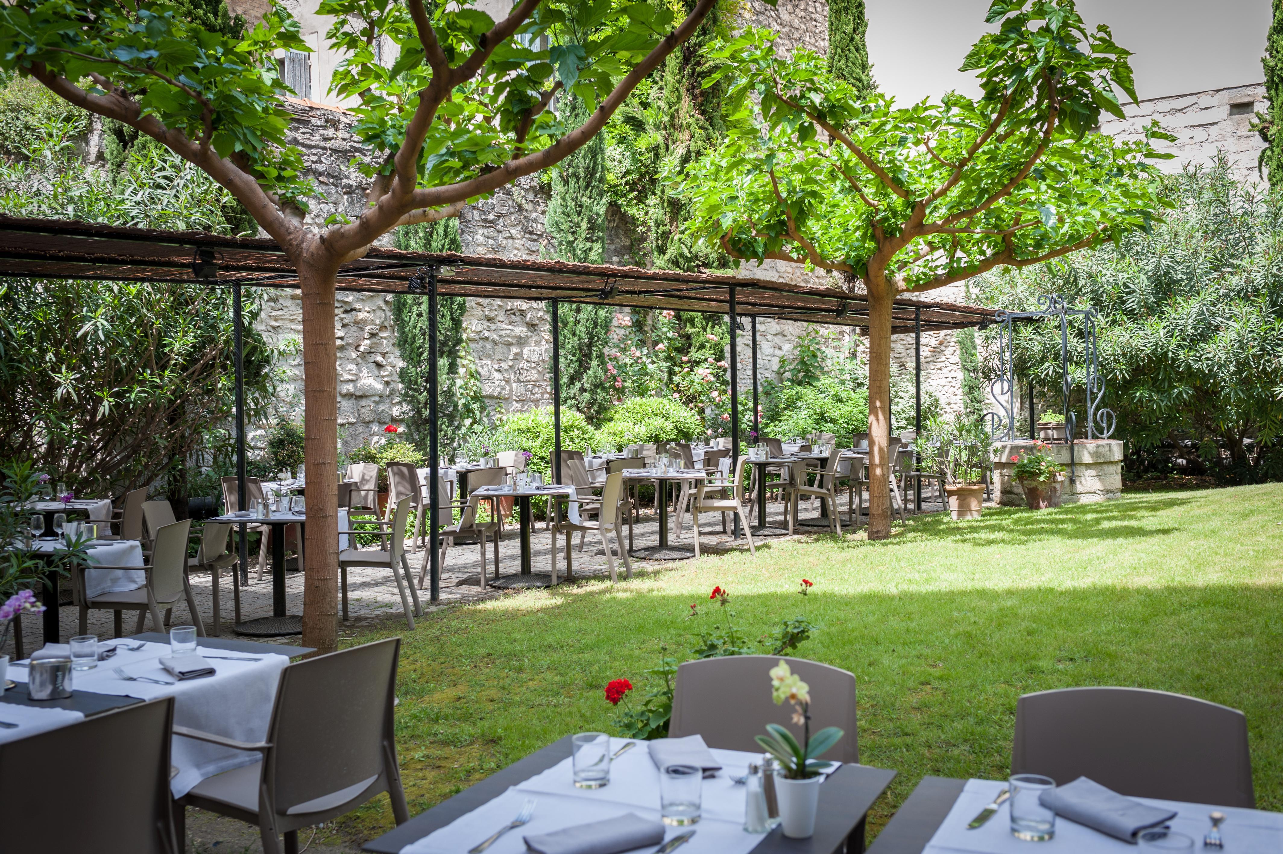 Hotel Cloitre Saint Louis Авиньон Екстериор снимка