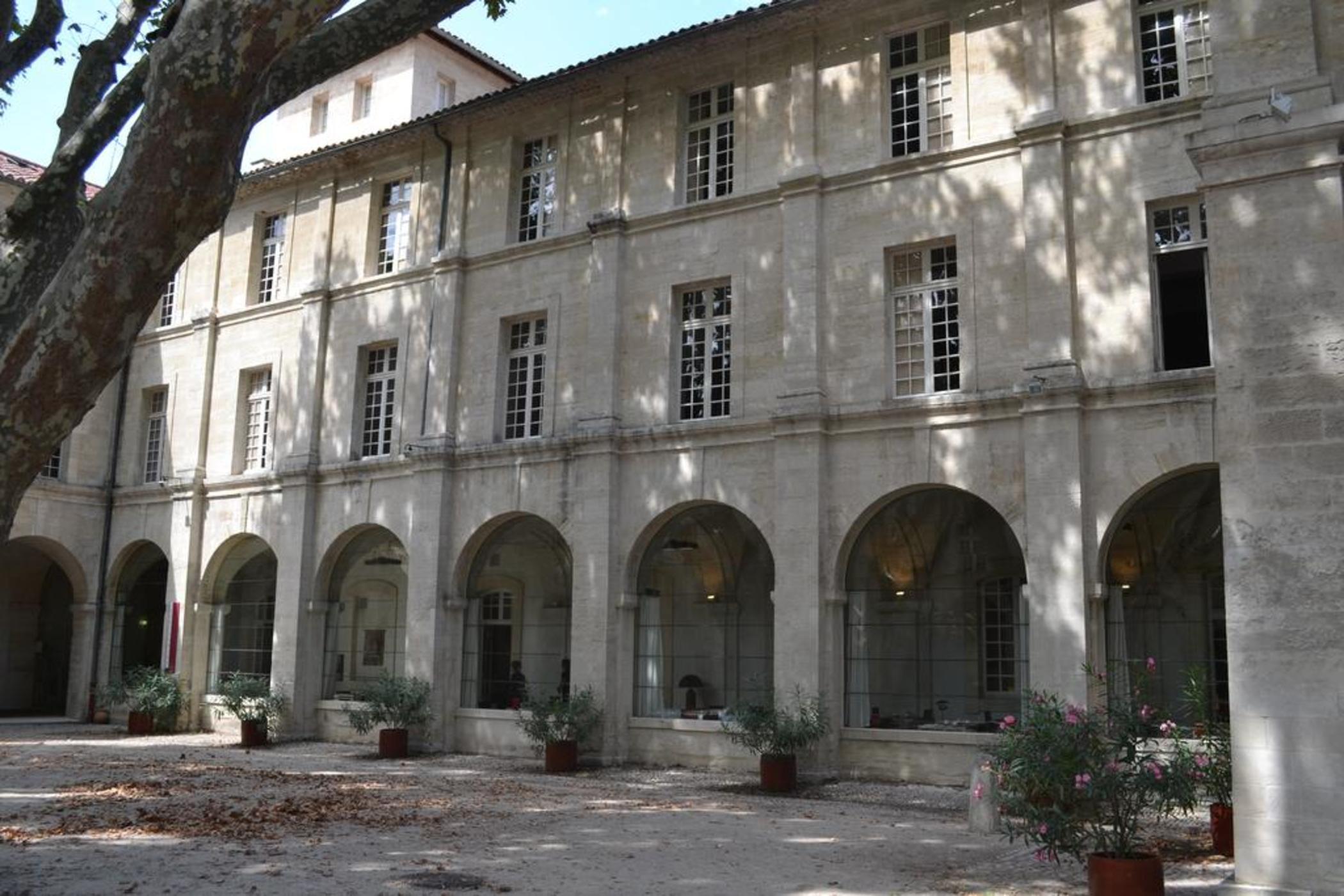 Hotel Cloitre Saint Louis Авиньон Екстериор снимка
